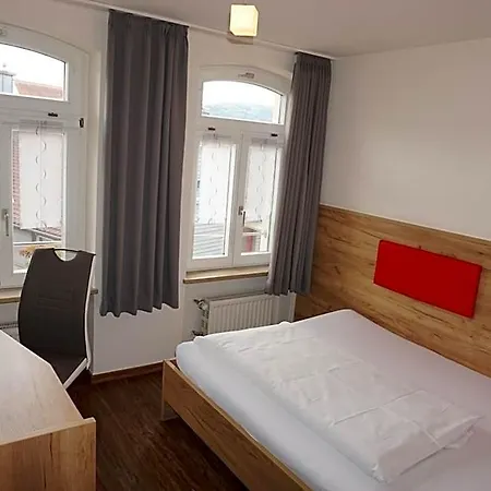 Hotel Zum Goldenen Lamm 4*